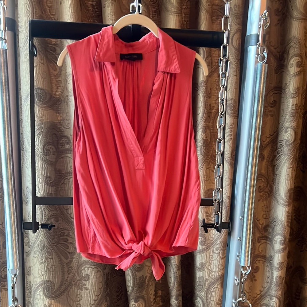 Karen Kane Women's Sleeveless Top Sz: L